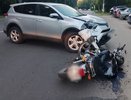 В Костроме столкнулись иномарка и мотоцикл: есть пострадавшие
