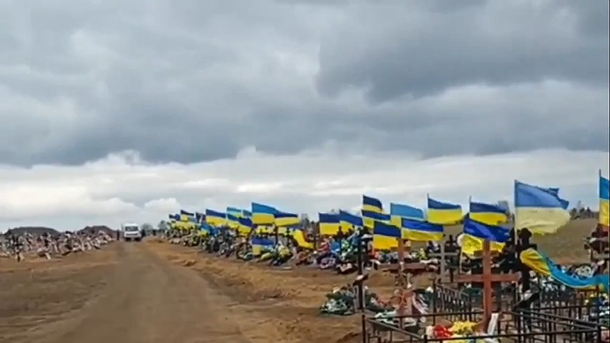 Главная картинка новости: Некуда хоронить: во Франции раскрыли весь масштаб катастрофы ВСУ