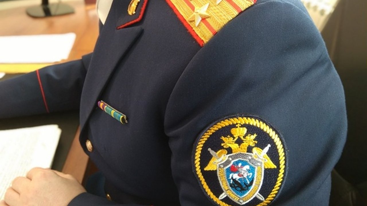 Главная картинка новости: Костромской техник предстанет перед судом за взятку при оформлении захоронения