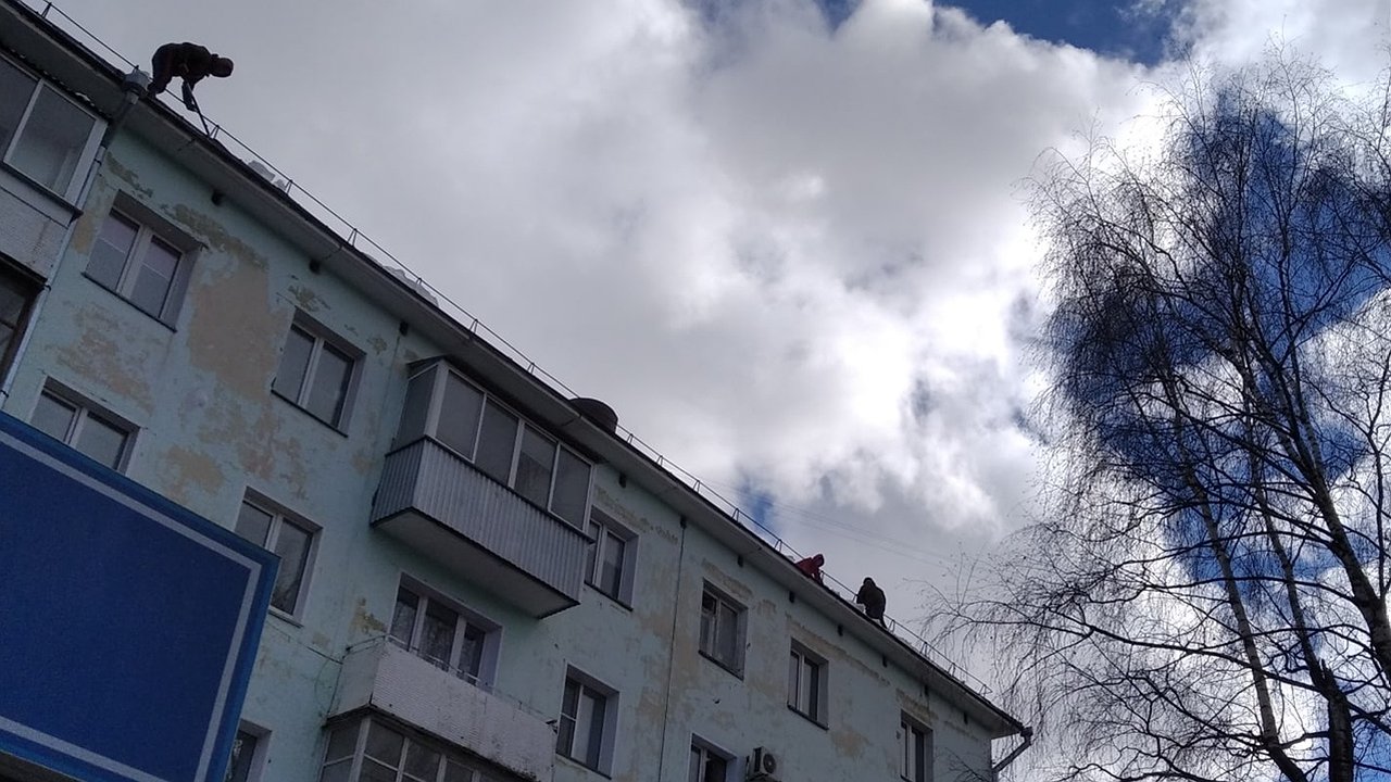 Главная картинка новости: Костромские подростки-руферы попали в поле зрения прокуратуры