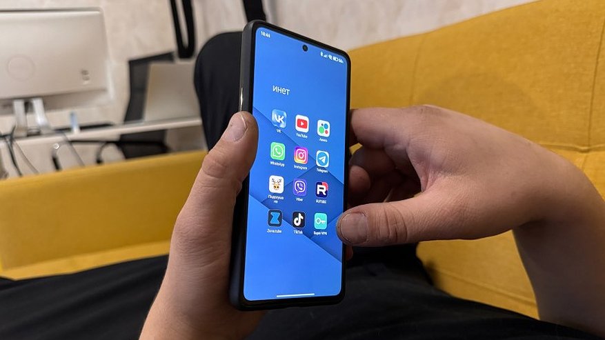 Главная картинка новости: Костромич хотел зарегистрироваться в службе доставки и лишился сбережений