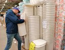 Необычный способ применения бельевой корзины из "Светофора" — подсмотрел в гостях — решение насущной проблемы