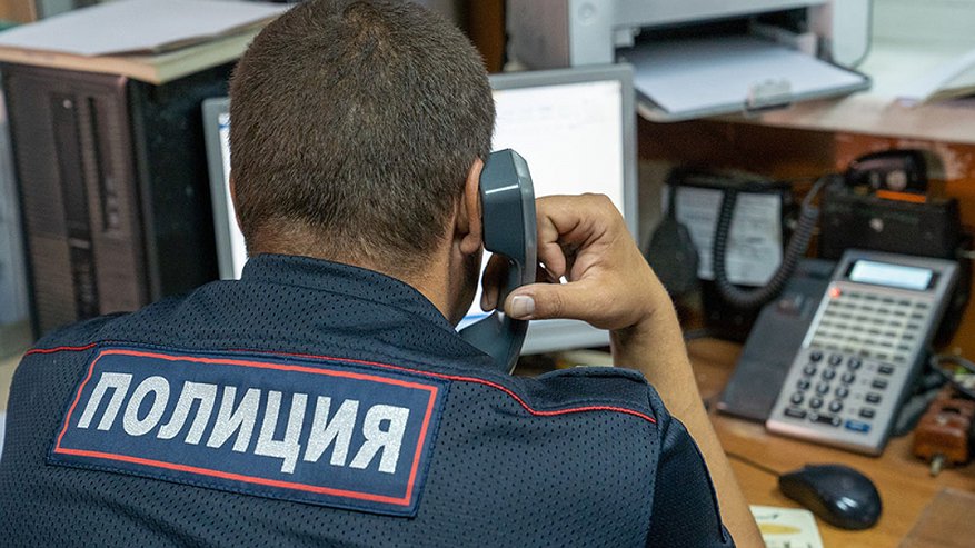 Главная картинка новости: Просивший милостыню костромич украл деньги из незапертой машины