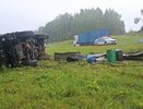 В Костромской области КАМАЗ слетел с дороги и перевернулся: есть пострадавшие