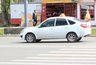 Миниатюра новости: Водитель такси нашел забытую пассажиром карту и оплатил свои покупки
