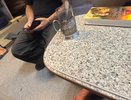 Хитроумный попутчик с верхней полки сломал систему – поставил складной стул у столика и ел часами прямо у меня под носом
