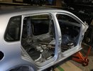 Резал кузов немецкой машины - внутри стоек увидел полиэтиленовый пакет: такого я точно не ожидал