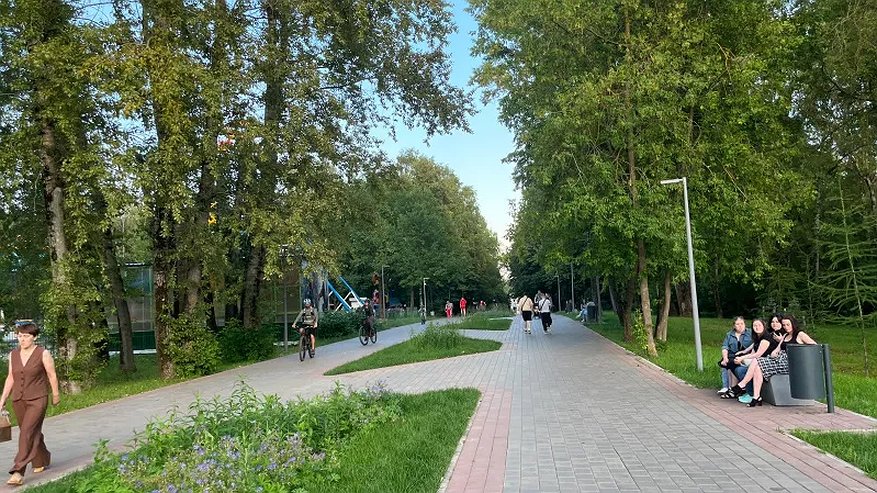 Главная картинка новости: В Костромской области объявили метеопредупреждение: ожидается гроза, град и дождь