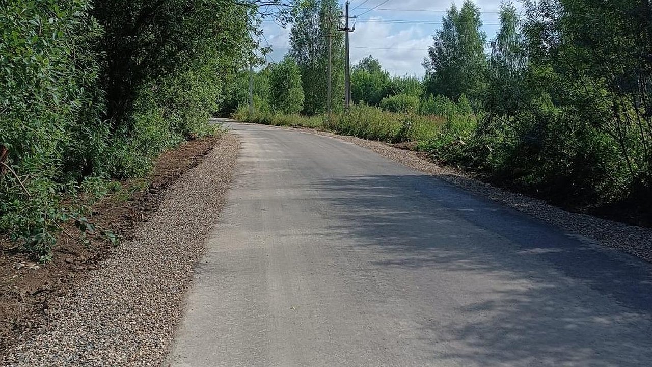 Главная картинка новости: В Костромской области отремонтировали дорогу до деревни Колебино
