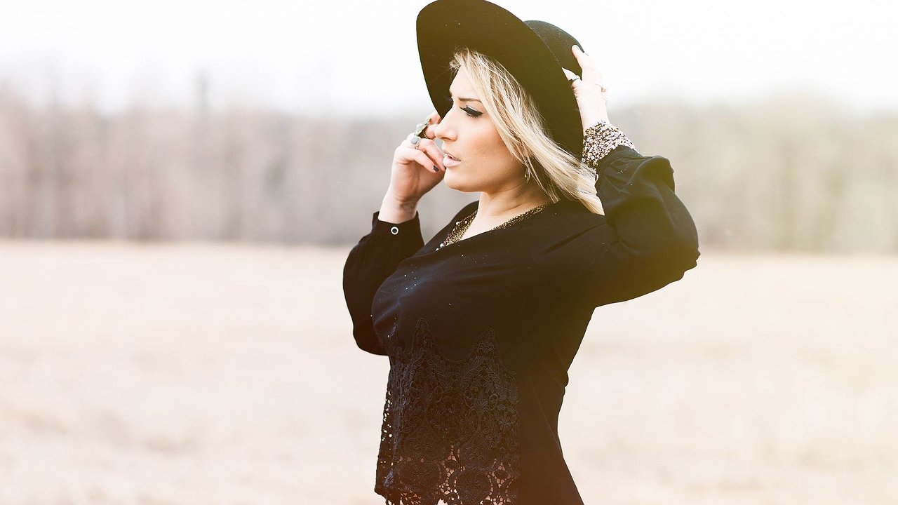 Главная картинка новости: Американка обозвала русских женщин грязнулями — россиянки искренне возмутились — разве объективно?