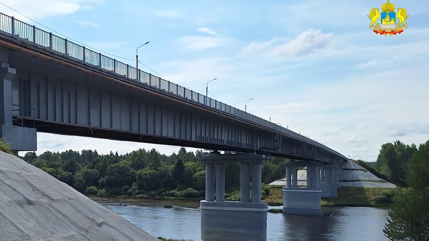 Главная картинка новости: В Костромской области отремонтировали мост через Унжу