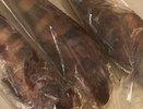 Попутчик выложил рыбу на стол — и весь вагон пропах: при этом мне есть бутерброды запретил — ему «воняет»