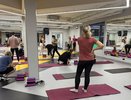 Вы стоите — они работают: висцеральный жир "сгорит", будто его и не было — 3 минуты и 3 позы
