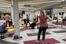 Миниатюра новости: Вы стоите — они работают: висцеральный жир "сгорит", будто его и не было — 3 минуты и 3 позы