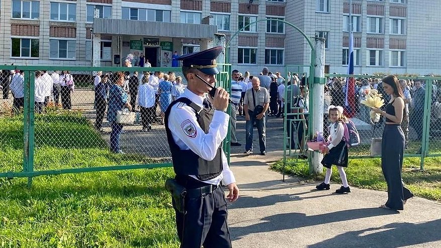 Главная картинка новости: В костромских школах 1 сентября будет действовать пропускной режим