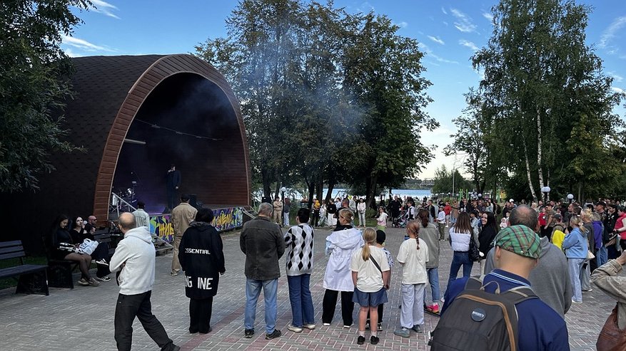Главная картинка новости: Строительство нового роддома, изменение расписания поездов и жилье для погорельцев: что обсуждали костромичи 29 августа