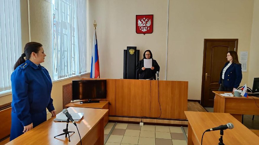 Главная картинка новости: В Костроме будут судить отца и его знакомую за гибель 6-летней девочки