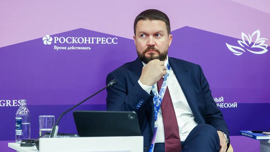 Главная картинка новости: Роботы и нанотрубки: россиянам назвали драйверы «экономики высоких зарплат»