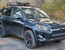 В Костроме экс-сотрудник парковки угнал Toyota RAV4 и попался в руки полиции