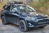 Миниатюра новости: В Костроме экс-сотрудник парковки угнал Toyota RAV4 и попался в руки полиции