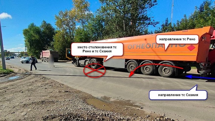 Главная картинка новости: В Костроме Renault столкнулся с грузовиком: есть пострадавшие