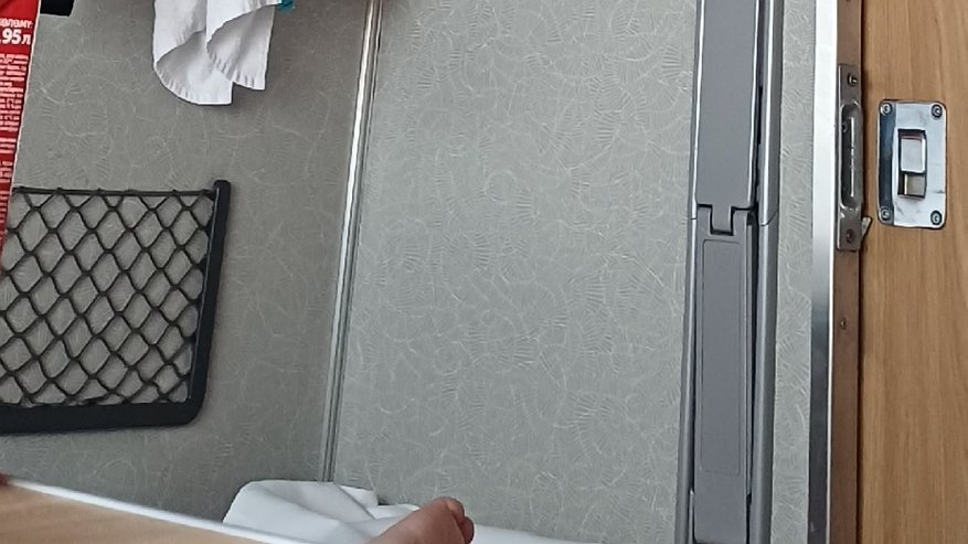 Главная картинка новости: Хотела отдохнуть в СВ-купе — но попутчик устроил там офис: даже в плацкарте было бы лучше