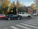 В Костроме "УАЗ Патриот" столкнулся с Volkswagen Passat