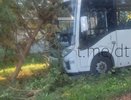 Автобус съехал в кювет в Нерехтском районе из-за недомогания водителя