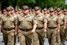 Миниатюра новости: Где в Армии СССР было тяжелее всего: «толстячков» гоняли до изнеможения, а «дрищей» заставляли таскать гири
