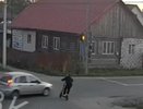 В Шарье 14-летний подросток на электросамокате вылетел под колеса "Калины"