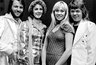 Миниатюра новости: От «Money, Money, Money» до «Super Trouper»: самые смешные ошибки перевода песен ABBA в СССР