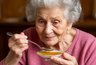 Миниатюра новости: Если вам 40-75 лет: вам нужна 1 чайная ложка каждый день – поможет сохранить ясность ума и еще четыре рекомендации