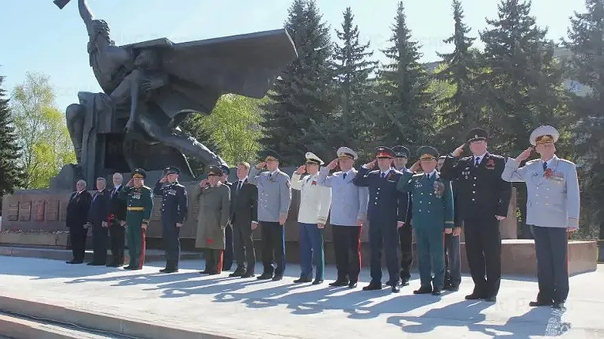 Главная картинка новости: В Костромской области разыскивают родственников бойца, чтобы передать медальон