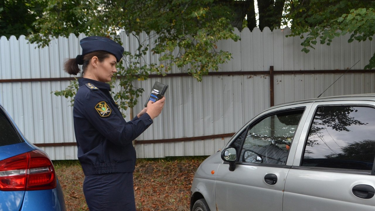Главная картинка новости: Костромич заплатил 70 штрафов ГИБДД, чтобы не лишиться машины