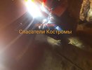 В Костромской области спасатели вызволили машину из ловушки, в которой находился ребенок