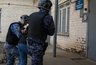 Миниатюра новости: В Костроме 53-летний мужчина напал на сотрудника Росгвардии в служебной машине