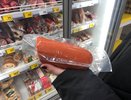Нашёл колбасу за 59 рублей в «Магните» — теперь понимаю, почему продавцы не хотели продавать: редкостная гадость