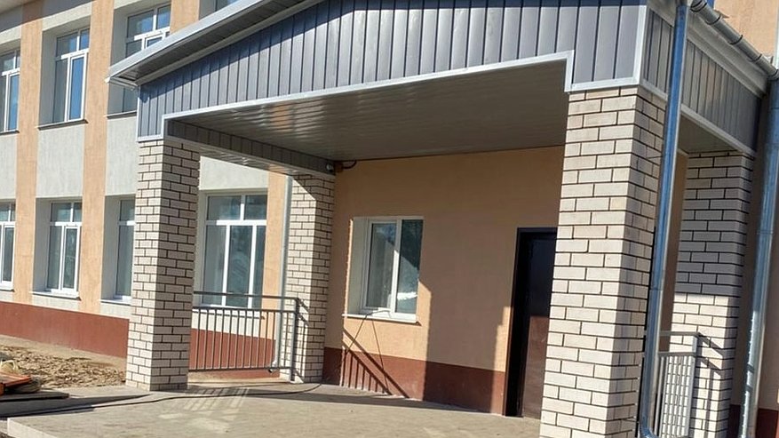Главная картинка новости: В Нее Костромской области завершается ремонт школы №2