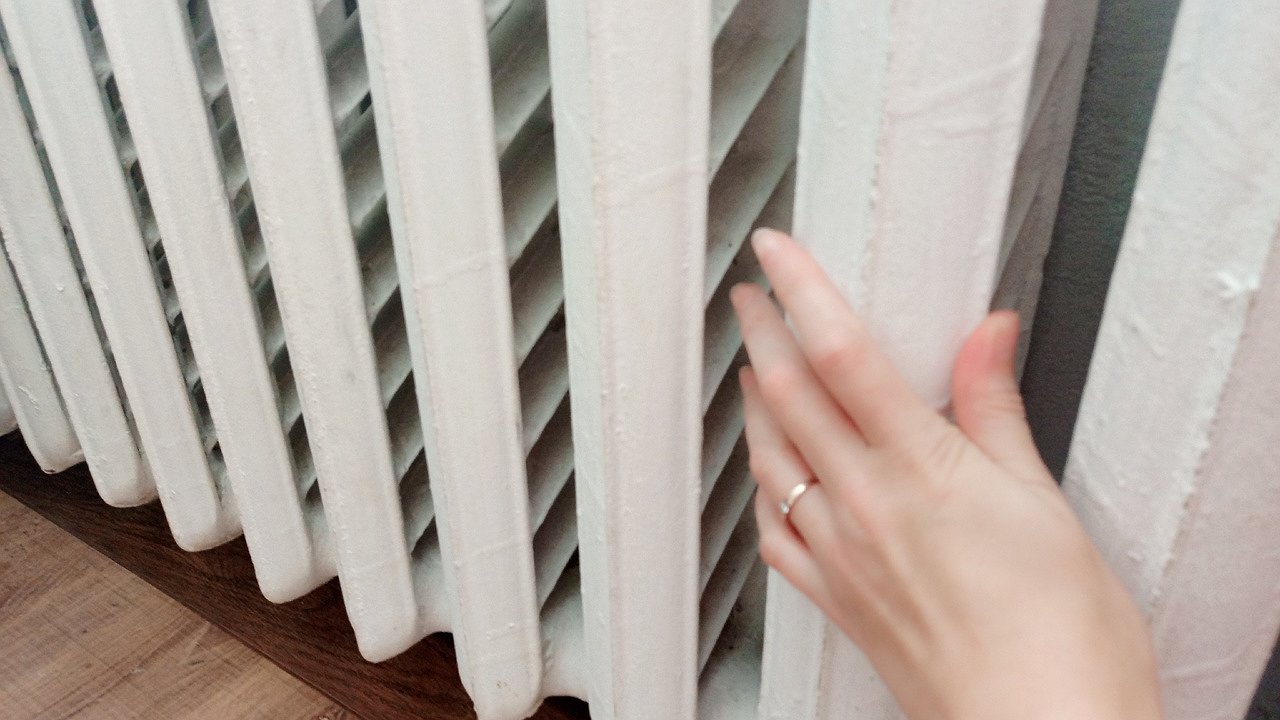 Главная картинка новости: Почти все многоквартирные дома Костромы подключили к теплу