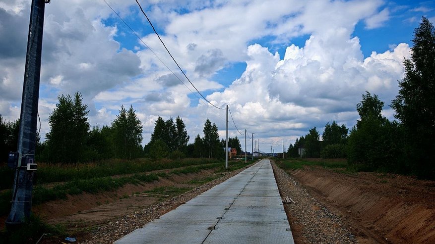 Главная картинка новости: В Костроме продолжается строительство дорог в районе поселка Волжский