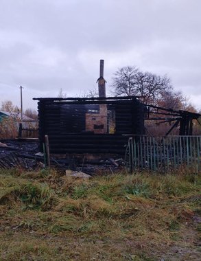 В Костромской области в ночном пожаре погиб 56-летний мужчина