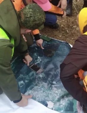 В Костромской области разыскивают 74-летнего мужчину в темной одежде