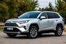 Миниатюра новости: Купил новый RAV4 — думал, влюблюсь с первого километра: а вышло, что раздражают мелочи, о которых раньше и не задумывался