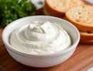 Сметану больше не покупаю — делаю сама из литра молока: вкуснее магазинной в 100 раз