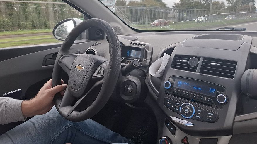 Главная картинка новости: Залил спирт в бак по совету соседа — теперь думаю, это был самый дорогой эксперимент в моей жизни: двигатель явно не любит народные рецепты