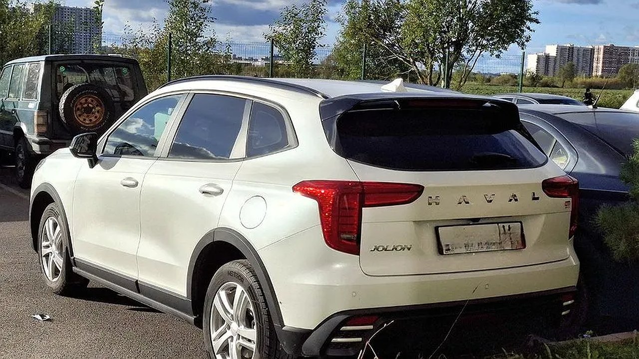 Главная картинка новости: Не смог привыкнуть, терпения хватило на 7 500 км - "слил" перекупам: бывший владелец Haval Jolion рассказал всю правду