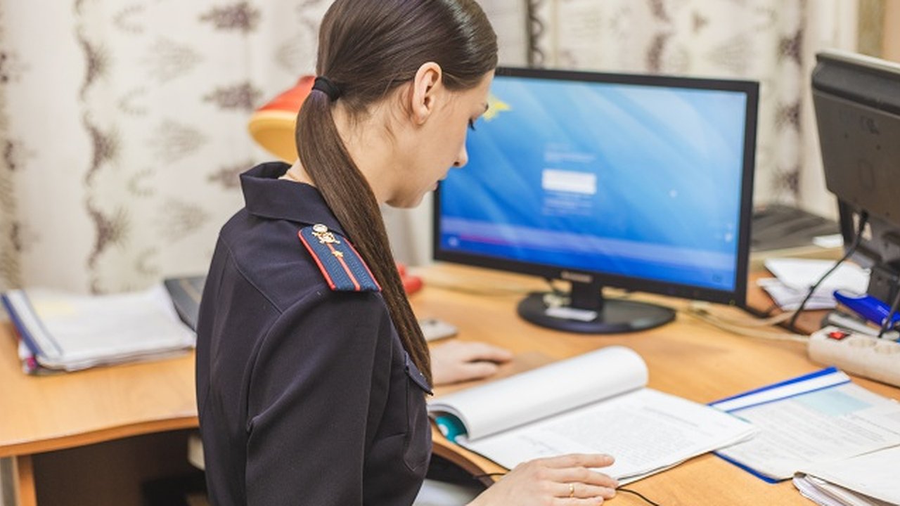 Главная картинка новости: Костромской суд оштрафовал водителя, пытавшегося дать взятку инспектору ДПС