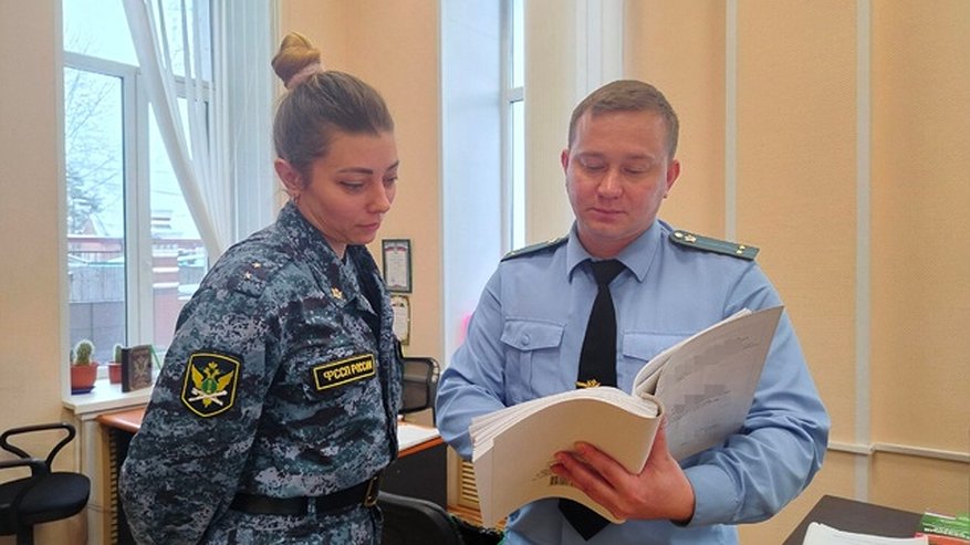 Главная картинка новости: Костромские приставы заставили отца-алиментщика переосмыслить приоритеты, отправив на обязательные работы