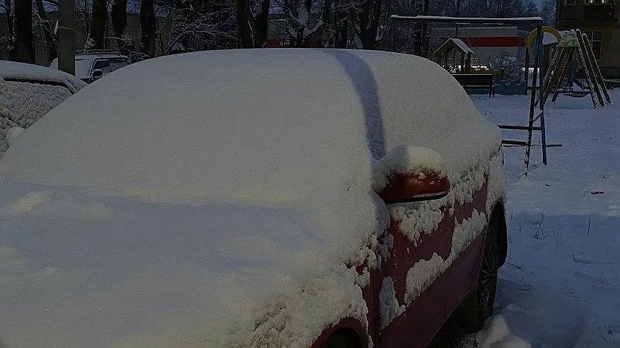 Главная картинка новости: Завалит снегом и по шею, и по колено: синоптики назвали дату мощного снегопада