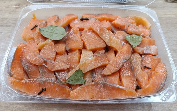 Солю самую вкусную малосольную скумбрию уже 5 лет: круче горбуши и форели — и всего за 1 ночь, не оторваться